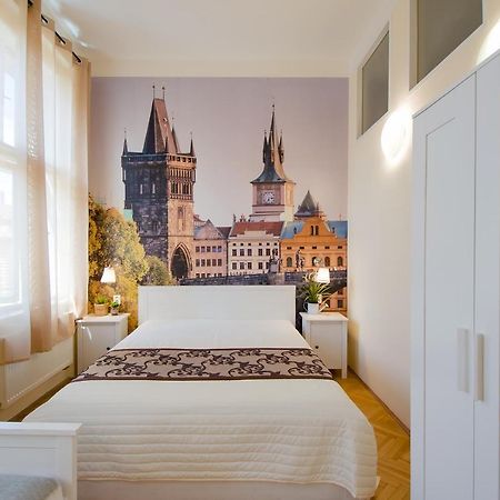 City Center Apartment Legerova Прага Екстериор снимка
